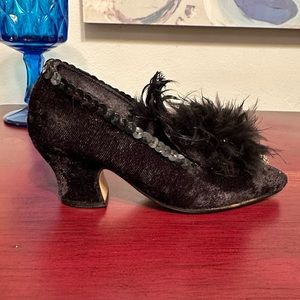 Wayne M Kleski Mini Decorative Shoe Velvet Heel w/ Boa Feathers Sequins Vintage